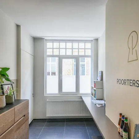 Poortershuys Semesterbostad